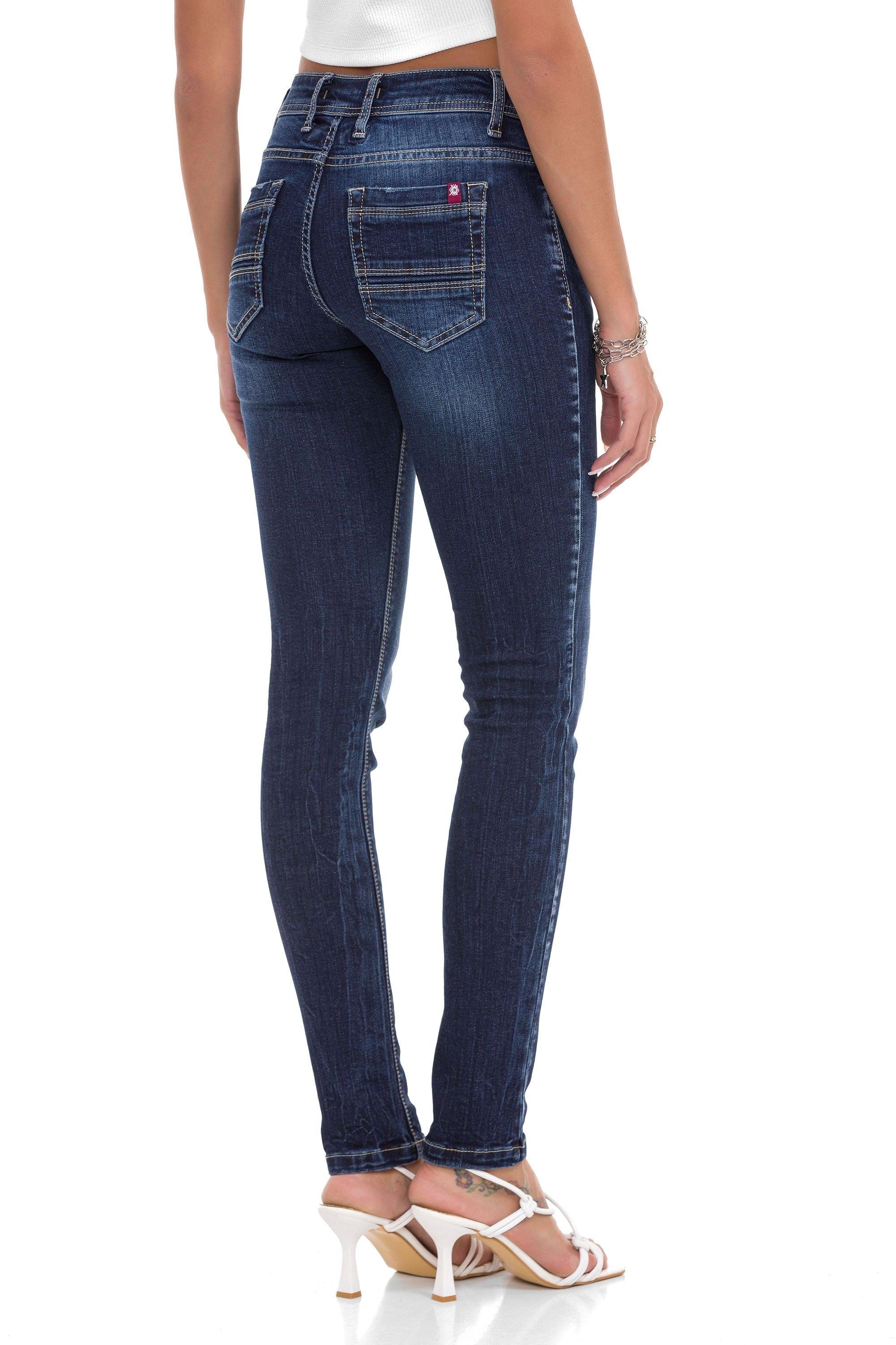 WD443 Basic Slim Fit Women's Jeans