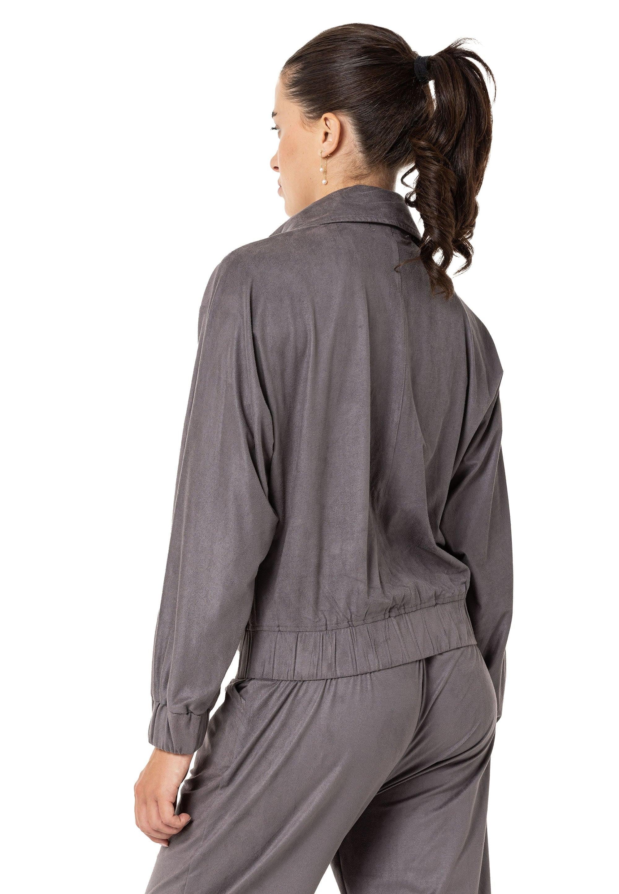 WLR151 Jogging Suit